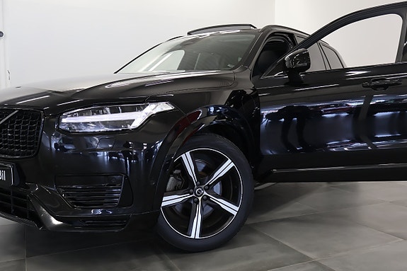 Volvo XC90 3 of 5