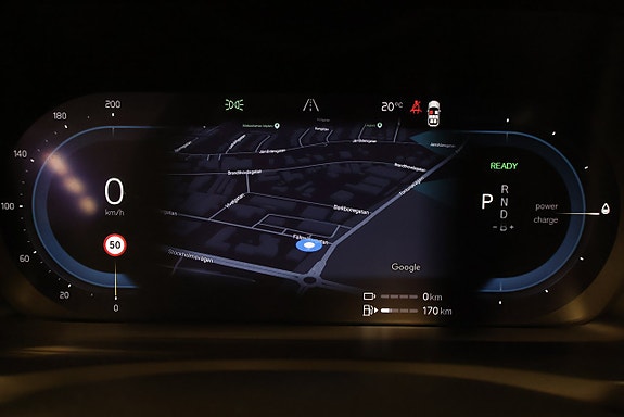 Volvo XC90 18 of 30