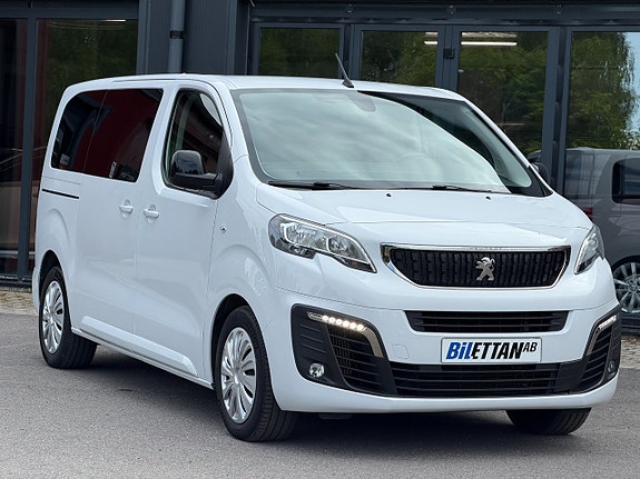 Peugeot Traveller 2 of 5