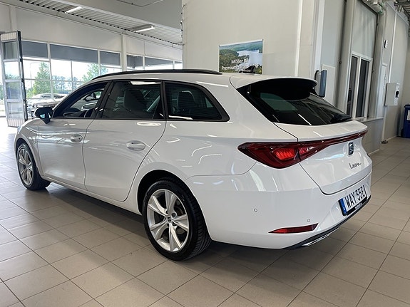 Seat Leon 5 of 5
