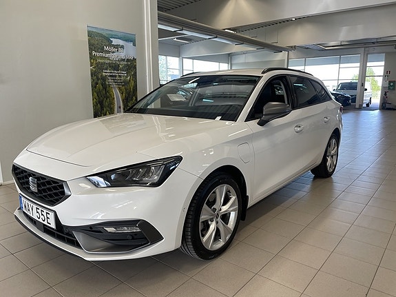 Seat Leon 3 of 5