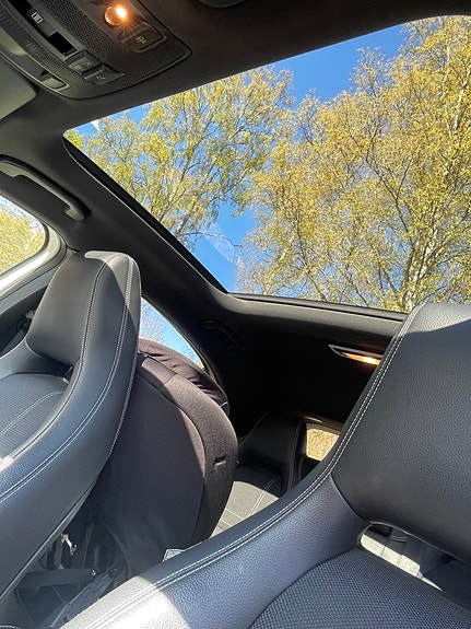 Mercedes-Benz A180 4 of 5