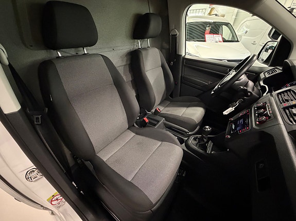 Volkswagen Caddy 7 of 21