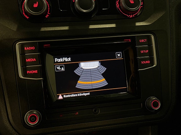 Volkswagen Caddy 12 of 21