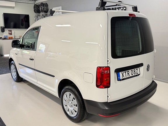 Volkswagen Caddy 4 of 5