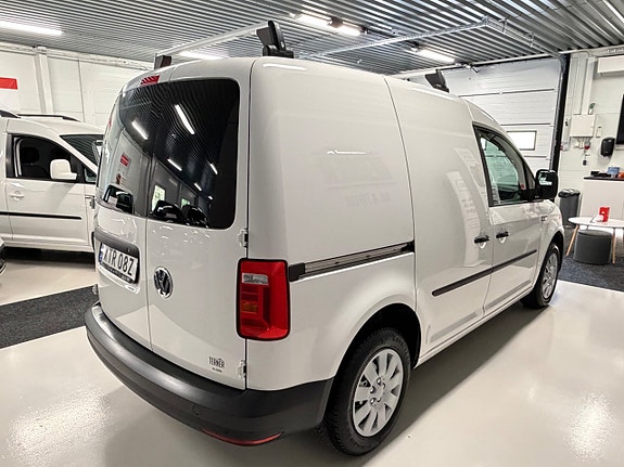Volkswagen Caddy 3 of 5