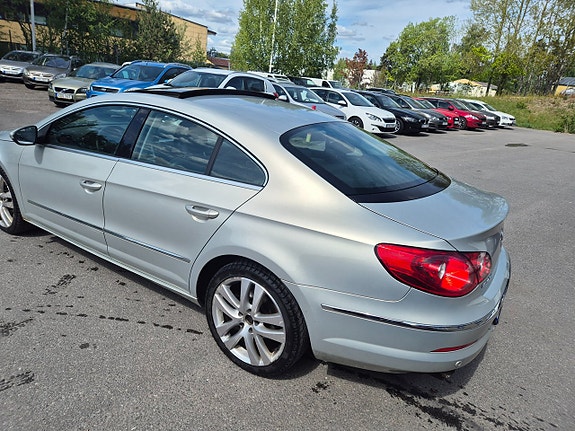 Volkswagen Passat CC 6 of 21