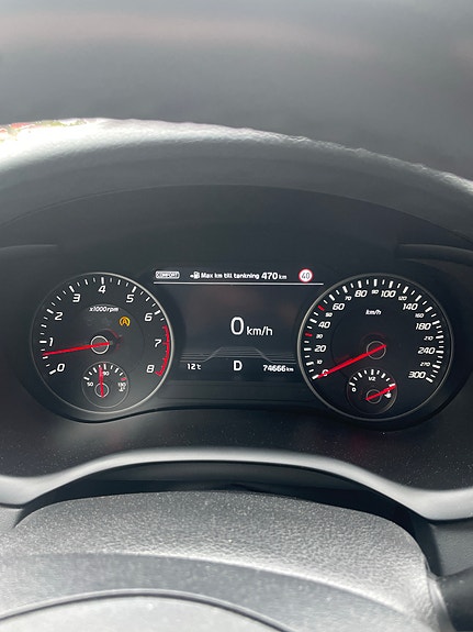 Kia Stinger 5 of 6