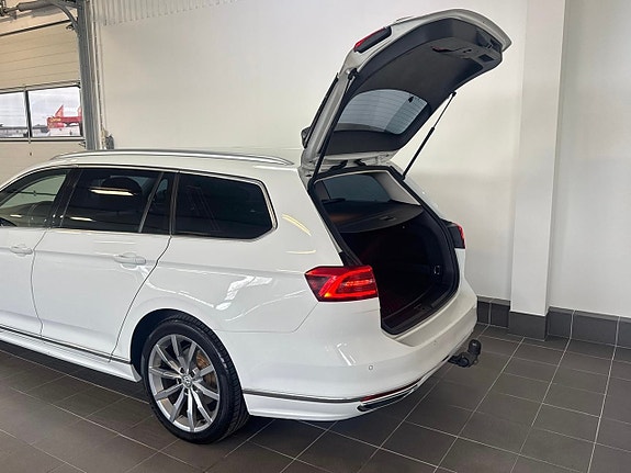Volkswagen Passat 4 of 5