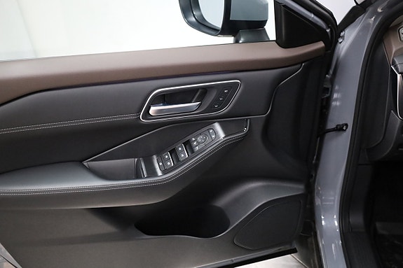 Nissan X-Trail 22 of 25