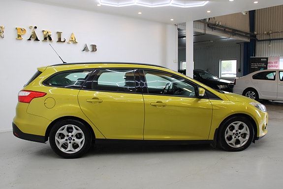 Ford Focus 4 of 12