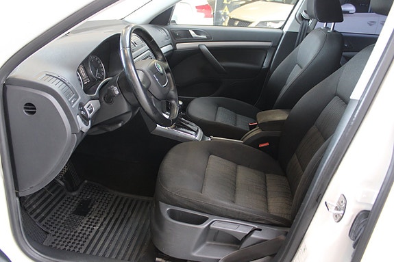 Skoda Octavia 6 of 12