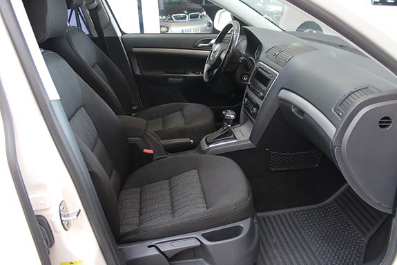 Skoda Octavia 8 of 12