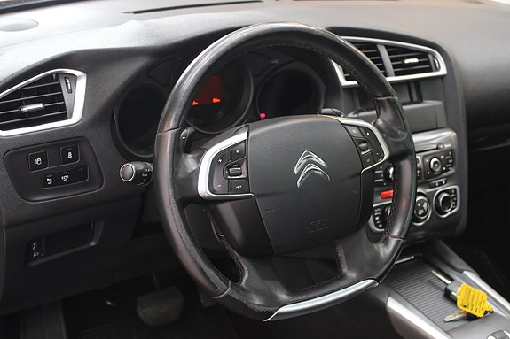 Citroen C4 12 of 13