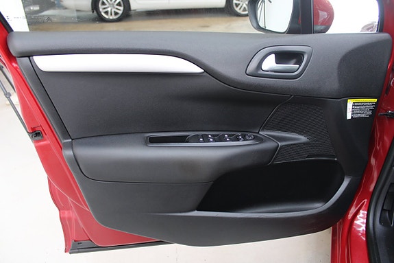 Citroen C4 7 of 13