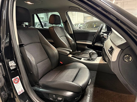 BMW 320d 11 of 12