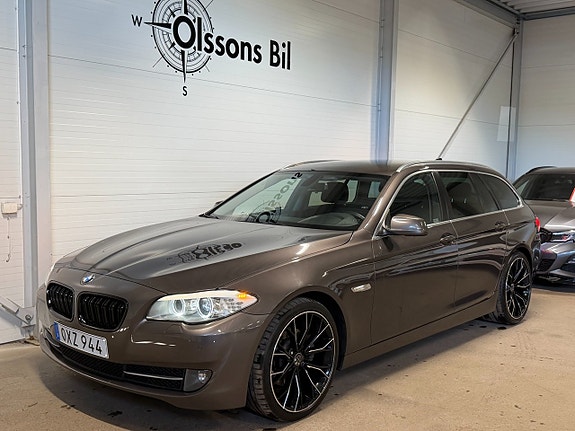 BMW 520d 2 of 5