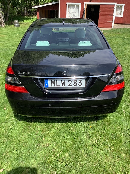 Mercedes-Benz S350 4 of 5