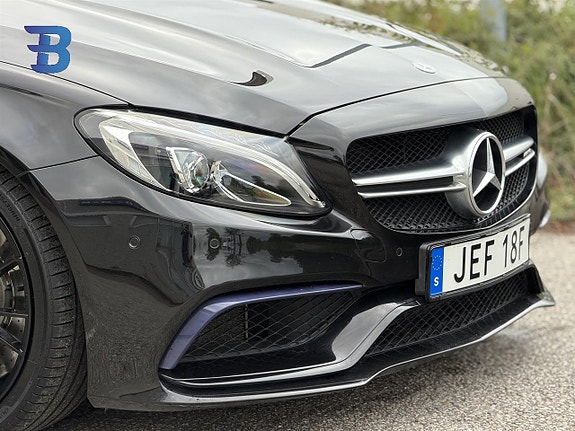 Mercedes-Benz C63 5 of 5