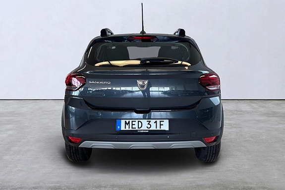 Dacia Sandero Stepway 3 of 5