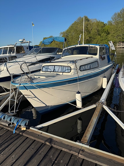 Albin 25 de Lux säljes med båtplats i Stockholm - 70 000kr. 2 of 5