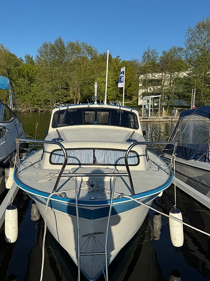 Albin 25 de Lux säljes med båtplats i Stockholm - 70 000kr. 5 of 5