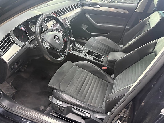 Volkswagen Passat 5 of 5
