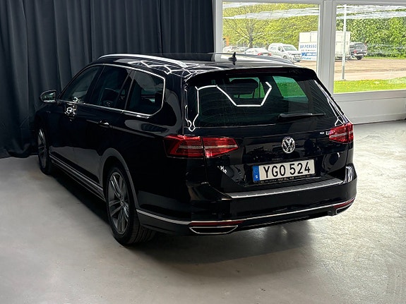 Volkswagen Passat 3 of 5