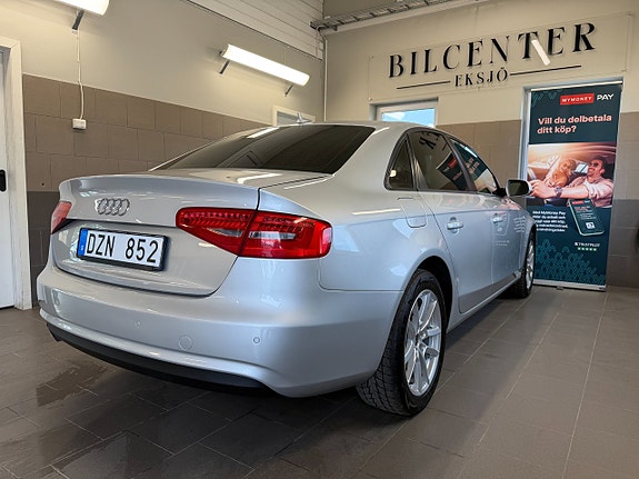 Audi A4 4 of 5