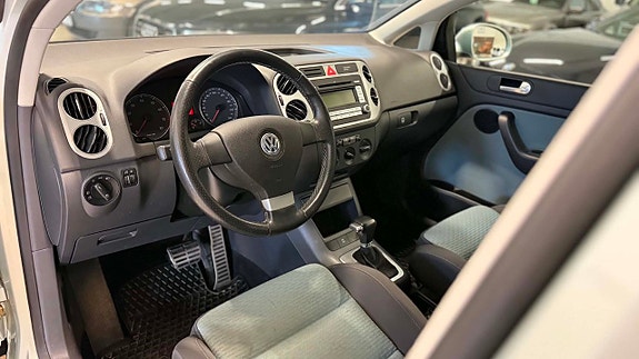 Volkswagen Golf Plus Cross 14 of 23