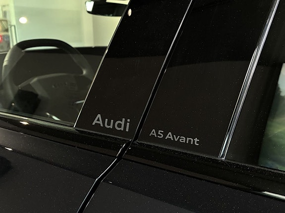 Audi A5 7 of 22