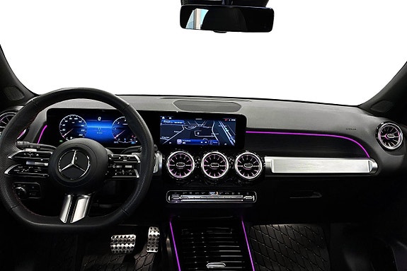 Mercedes-Benz GLB220 d 9 of 30