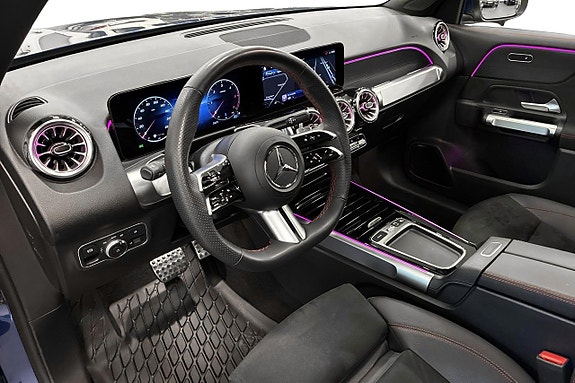 Mercedes-Benz GLB220 d 7 of 30