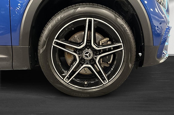 Mercedes-Benz GLB220 d 12 of 30