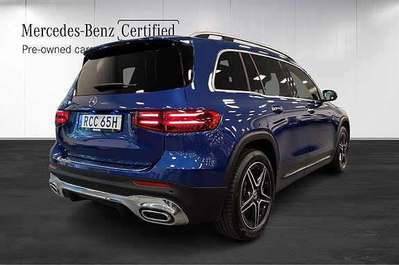 Mercedes-Benz GLB220 d 3 of 5