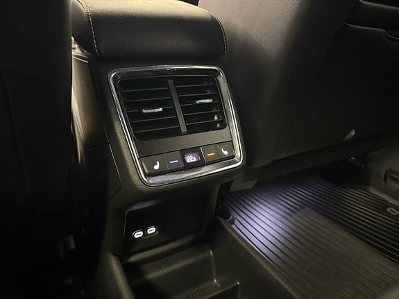 Skoda Enyaq 20 of 26