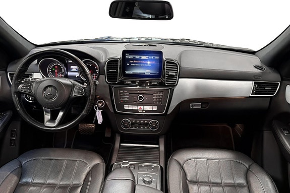 Mercedes-Benz GLS350 d 8 of 22
