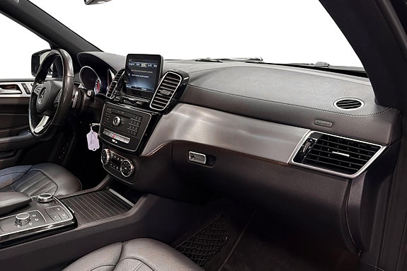 Mercedes-Benz GLS350 d 9 of 22