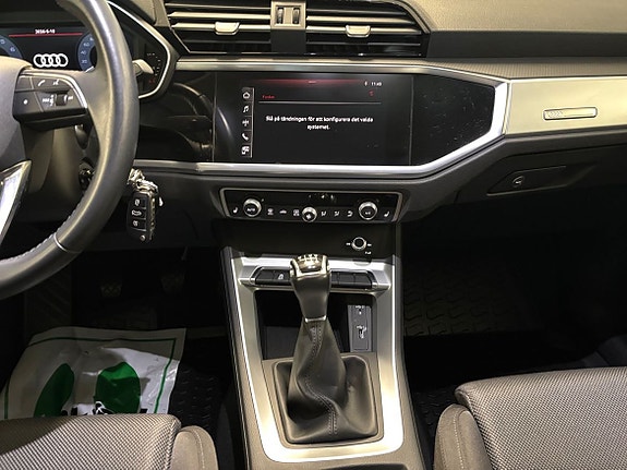Audi Q3 11 of 15