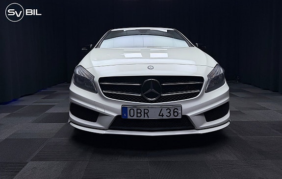 Mercedes-Benz A200 4 of 5