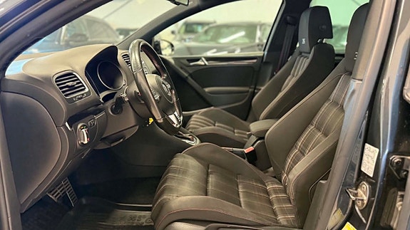 Volkswagen Golf I 10 of 22
