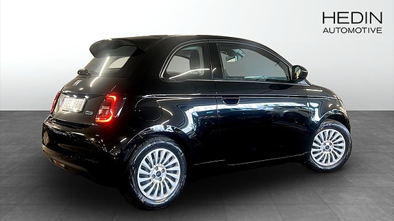 Fiat 500e 2 of 5