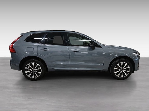 Volvo XC60 5 of 13
