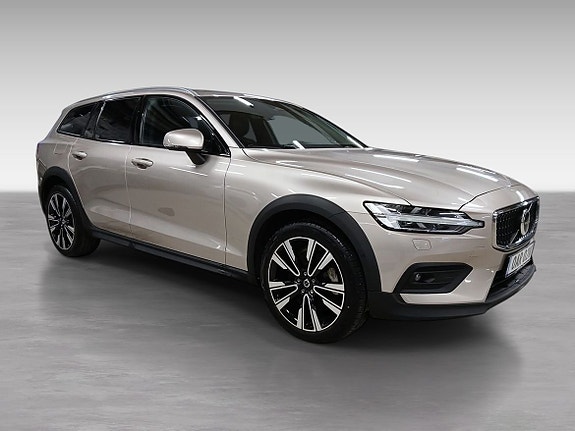Volvo V60 Cross Country 5 of 5