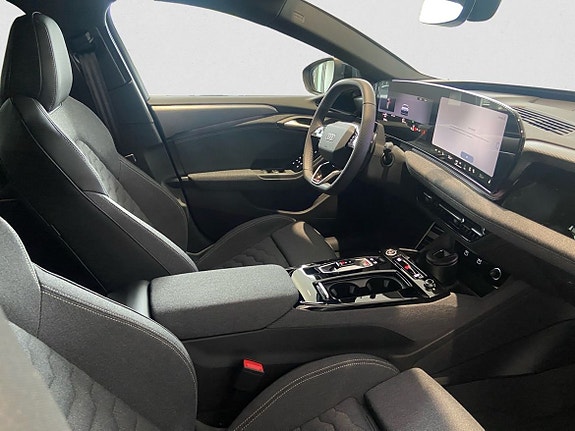 Audi A6 14 of 17