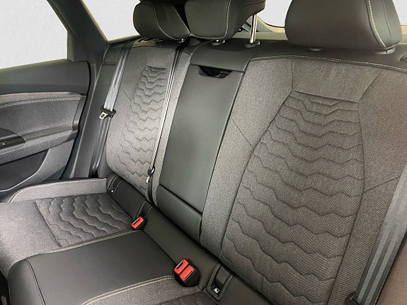 Audi A6 13 of 17