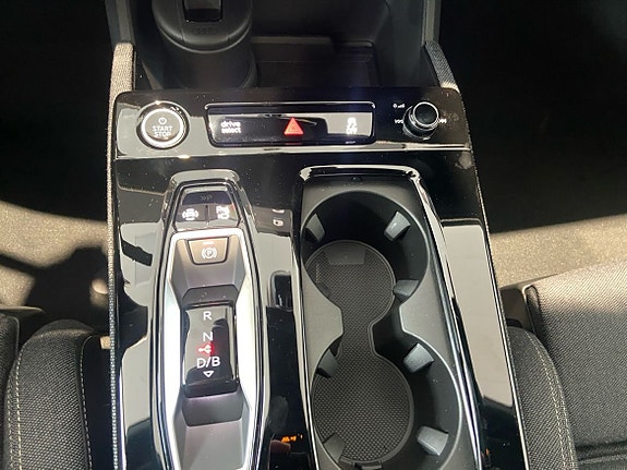 Audi A6 12 of 17