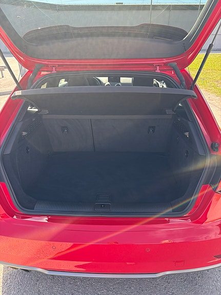 Audi A3 9 of 12
