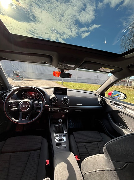Audi A3 10 of 12