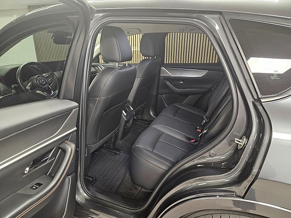 Mazda CX-60 7 of 11